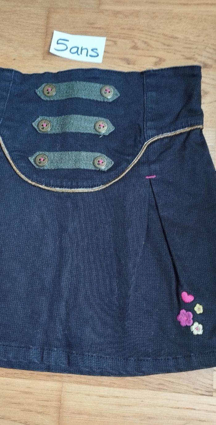 Jupe 5 ans - photo numéro 3