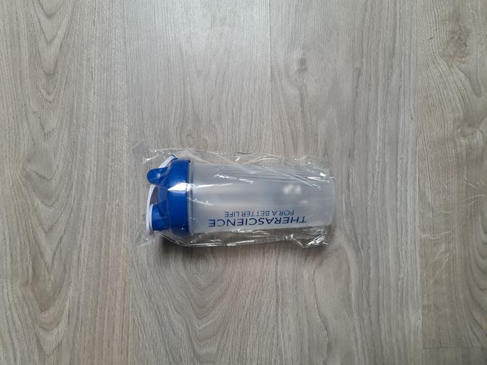 Shaker Therascience 600ml neuf - photo numéro 4