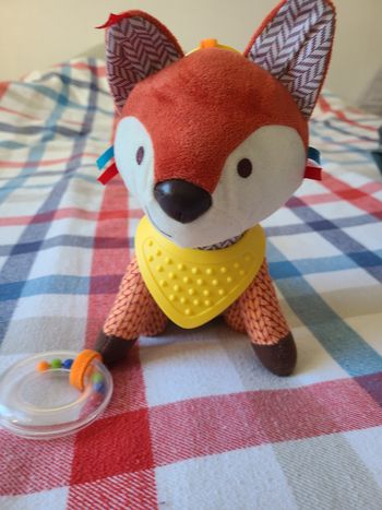 Peluche d'activité bébé renard