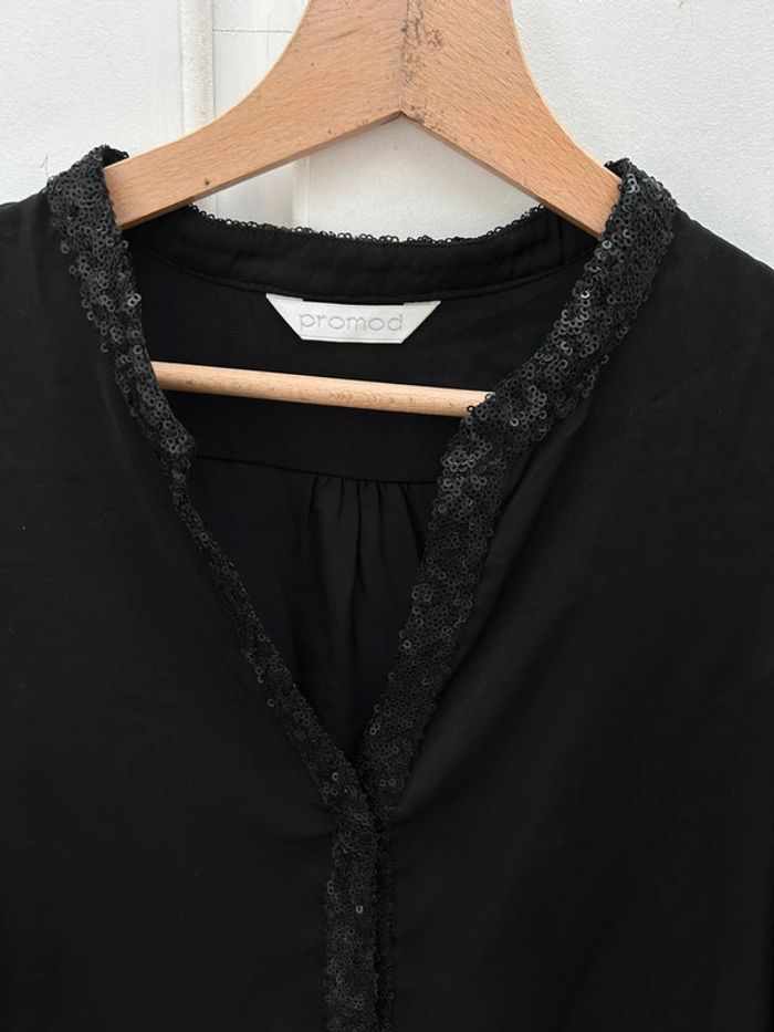 Blouse noir brodée avec perles - taille 34 promod - photo numéro 2