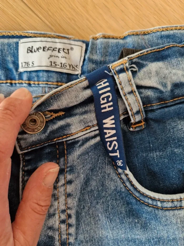 Jean fille marque  Blue Effect High waist 15 / 16 ans - photo numéro 3