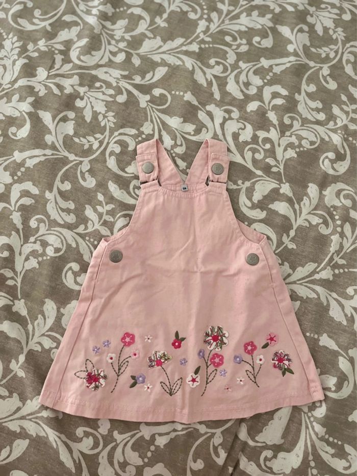 Salopette rose bébé