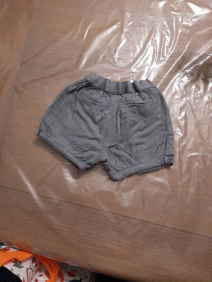 Short gris - photo numéro 2