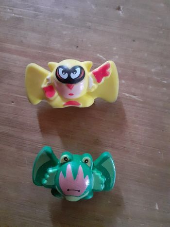 Sauteurs jaune et vert Kinder