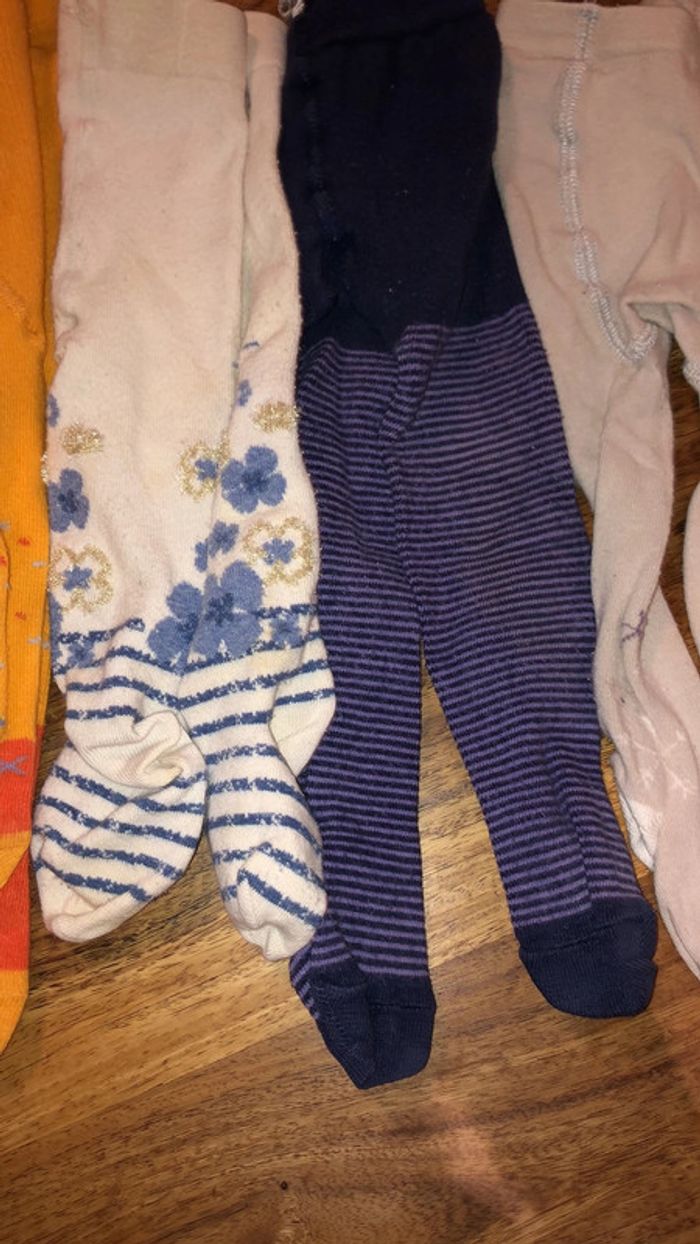 Lot collants 1 an - photo numéro 3