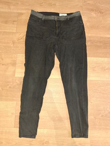 Jean NOISY MAY – Taille 44 – Coupe skinny – Petit prix (défauts signalés)