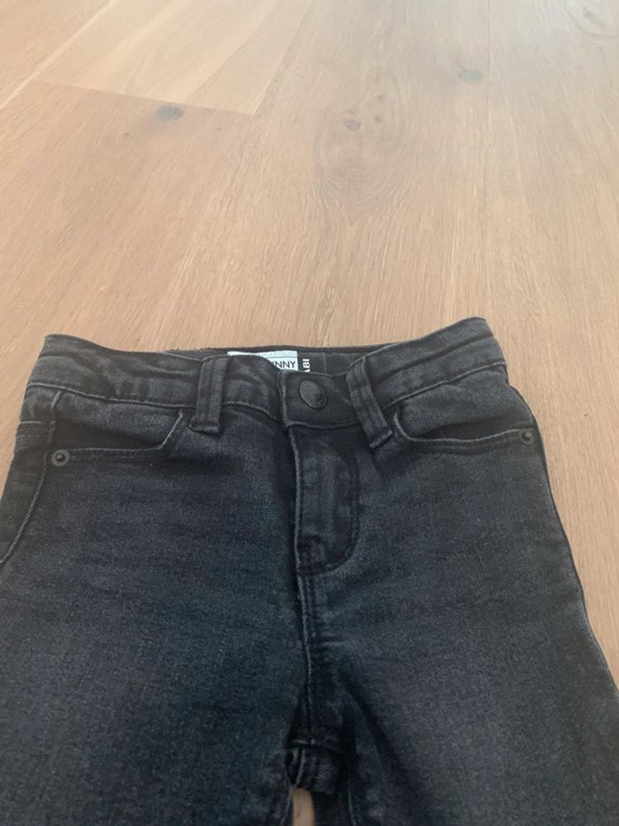 Jean skinny Kiabi 3 ans Neuf - photo numéro 5