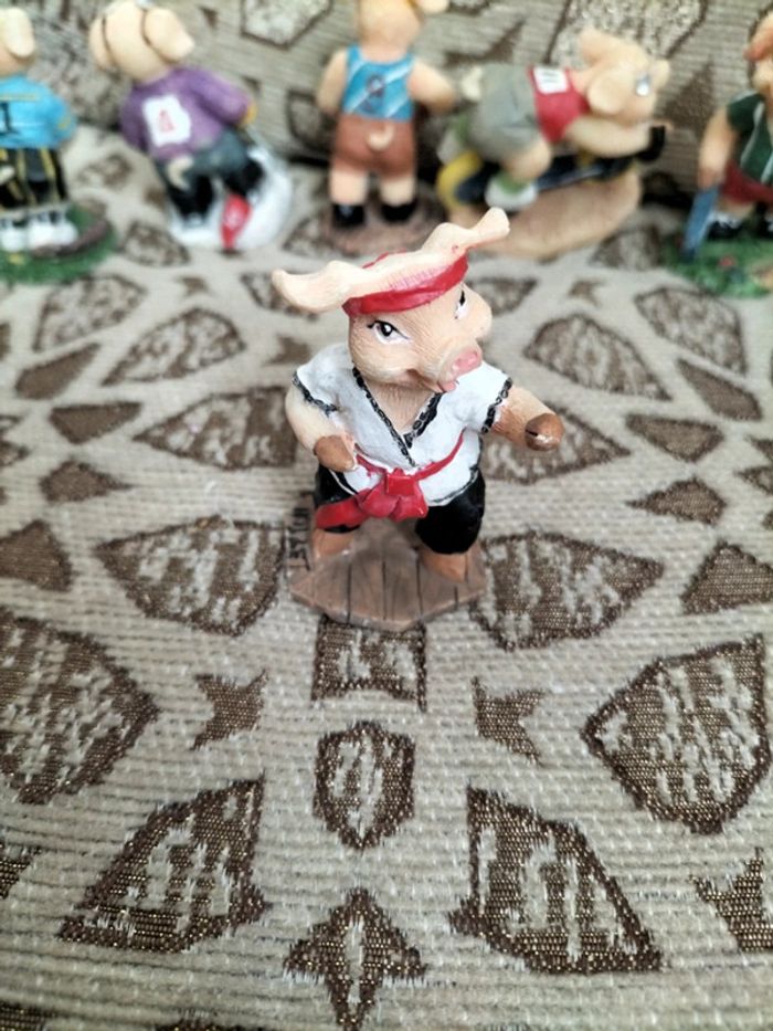 Figurine Sports cochon série Boizet (unité) - photo numéro 16