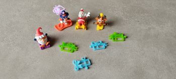 Lot de figurines noël kinder