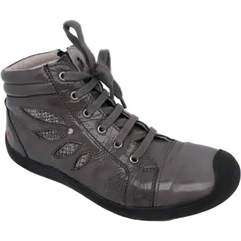 GBB Baskets pointure 32 en cuir