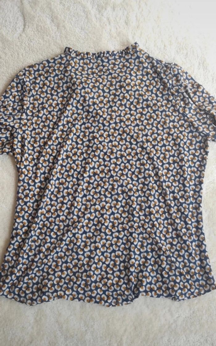 Blouse 3/4 Riu T5 bleu marine avec petite fleur blanche et jaune - photo numéro 2
