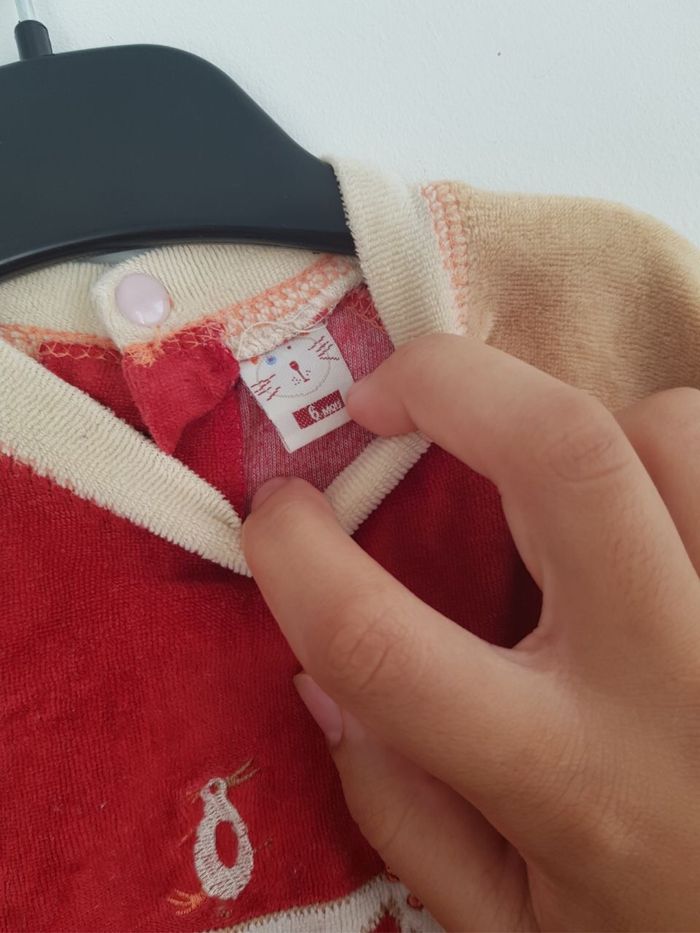 Pyjama en velours taille 6mois - photo numéro 3