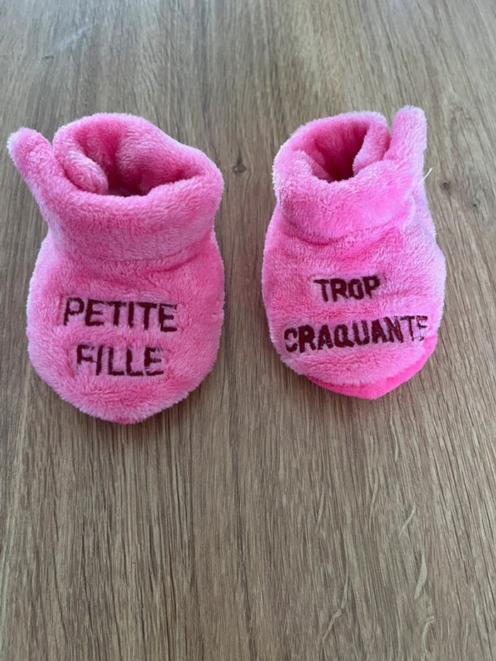 Chausson bébé fille