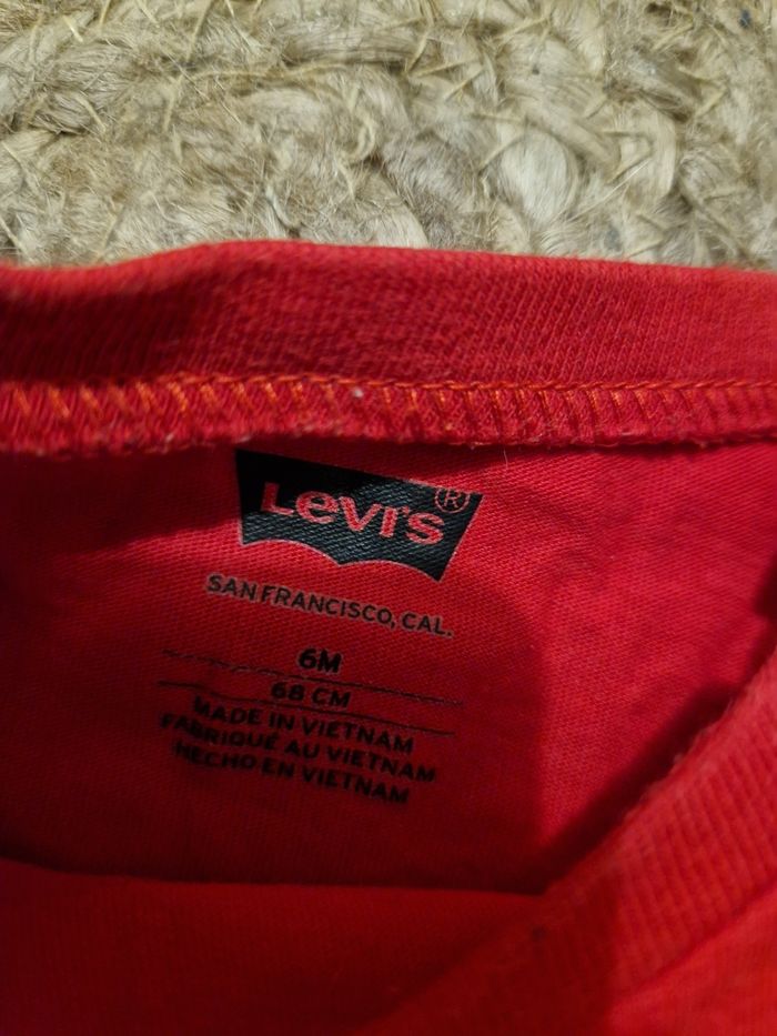 T shirt Levi's 6 mois - photo numéro 3