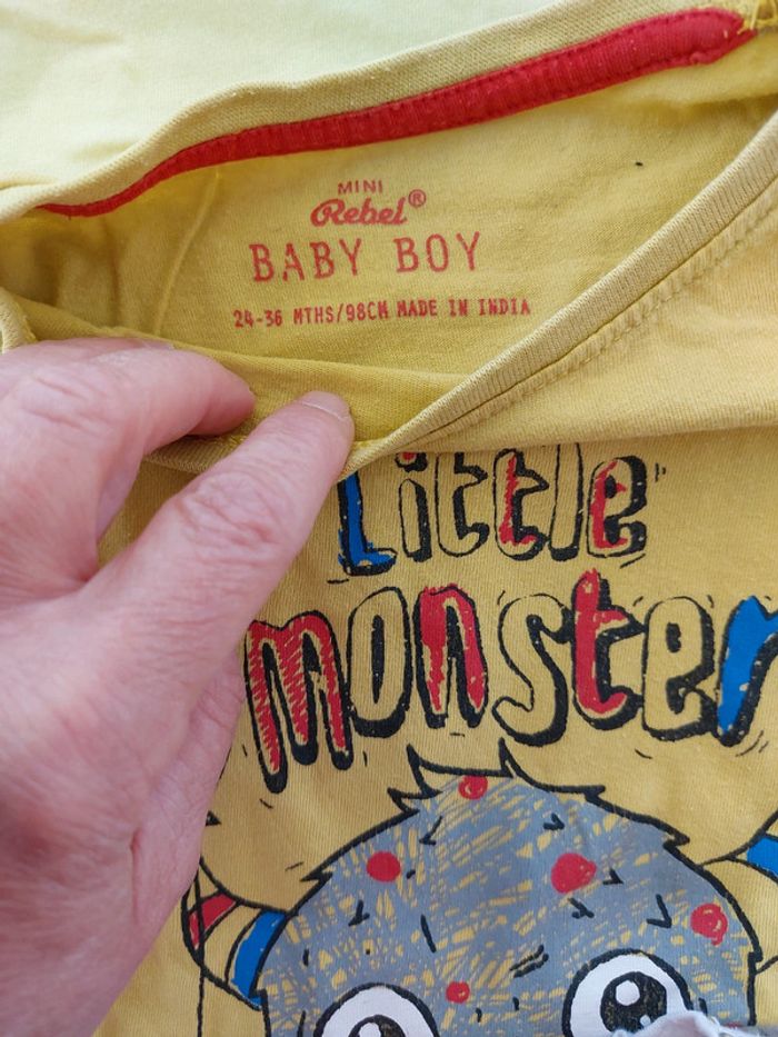 Lot 4 tee-shirts - photo numéro 3