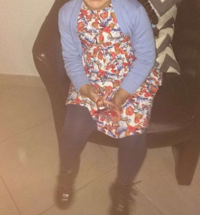 Robe H&M 5 ans comme neuve - photo numéro 4