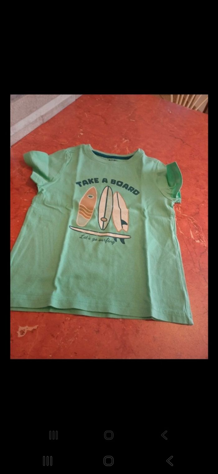 Lot de vêtements été garçon taille 4 ans - photo numéro 6