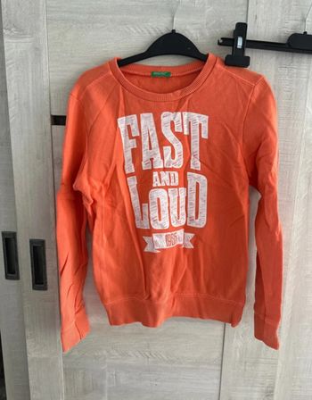 Pull benetton taille 7/8 ans