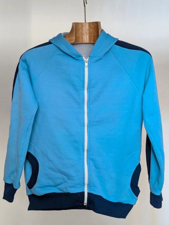 Veste à capuche bleu et marine - Style sport casual