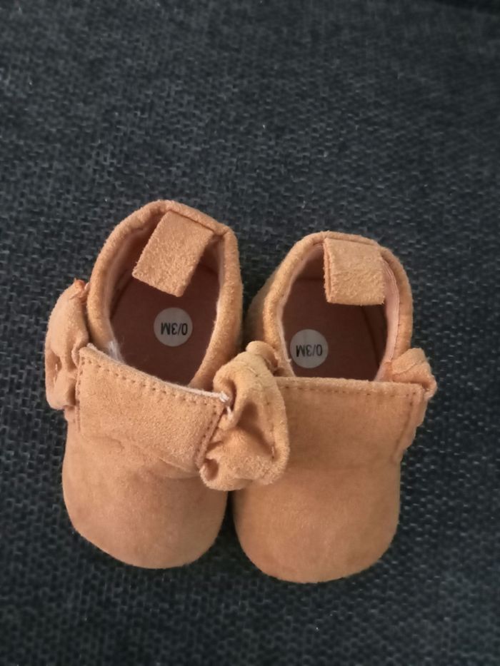 Chaussures bébé fille 1 mois - photo numéro 2
