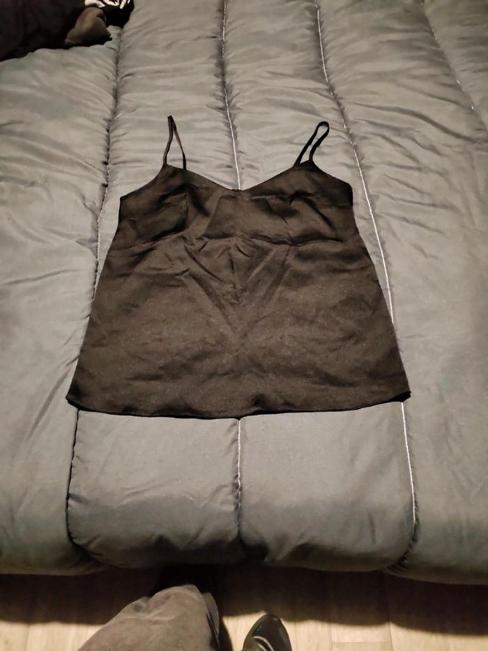 Débardeur noir satin femme