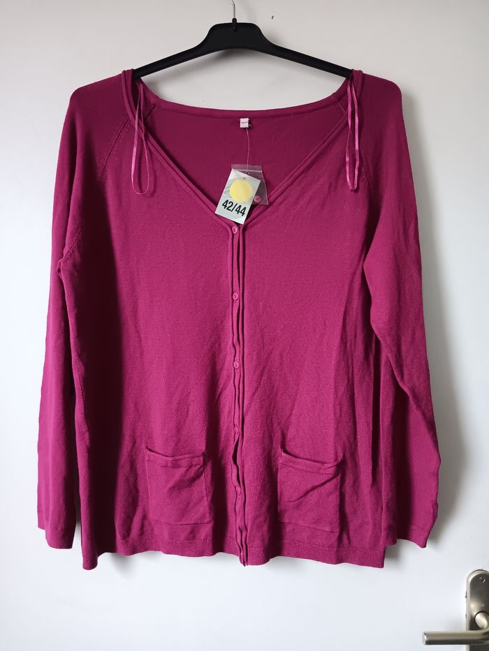 Gilet neuf femme 42/44