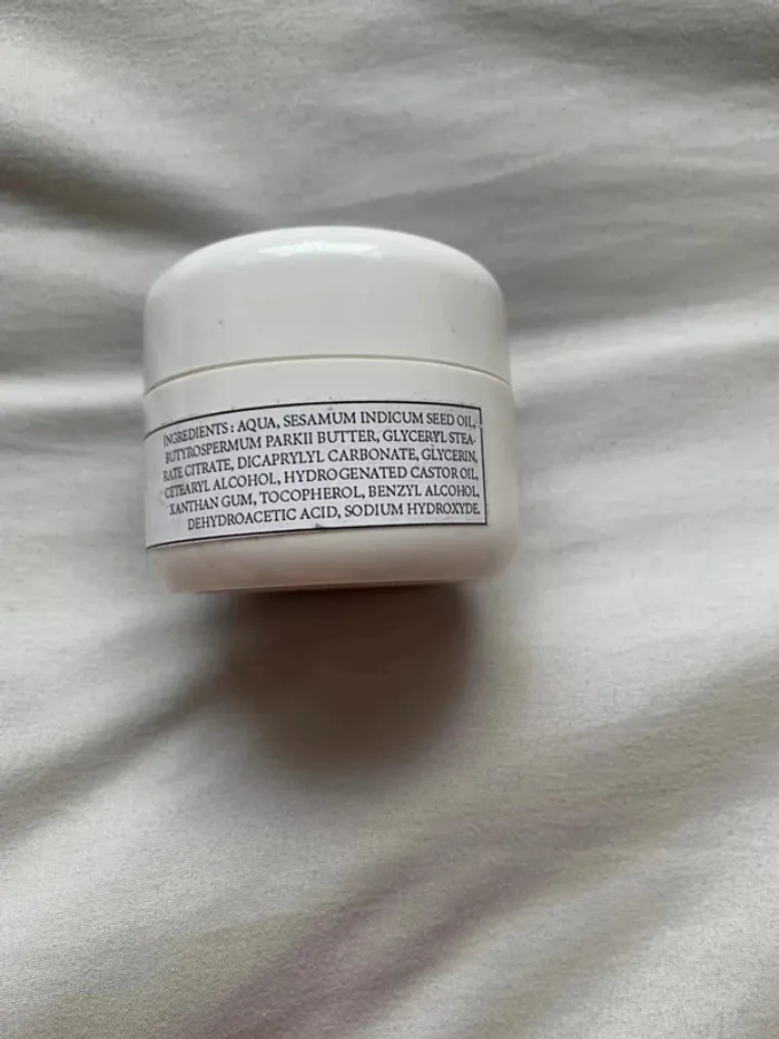 Gommage mécanique visage – pot 50ml - photo numéro 2