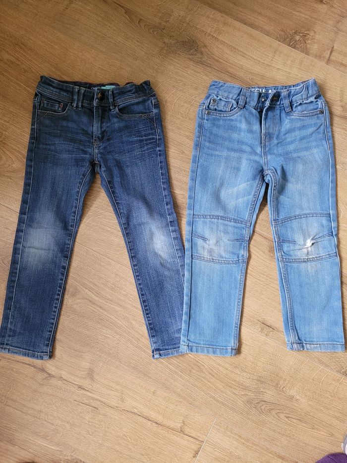 Lot 2 jeans garçon 5 ans