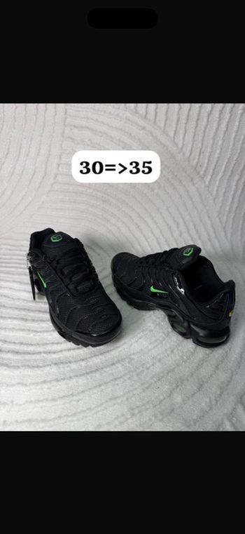 Nike tn noir vert 34