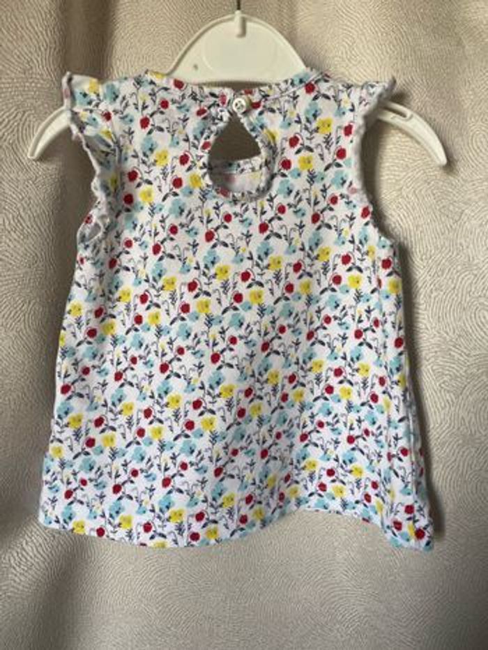 Robe confortable fleurie 0-3 mois Primark - photo numéro 2
