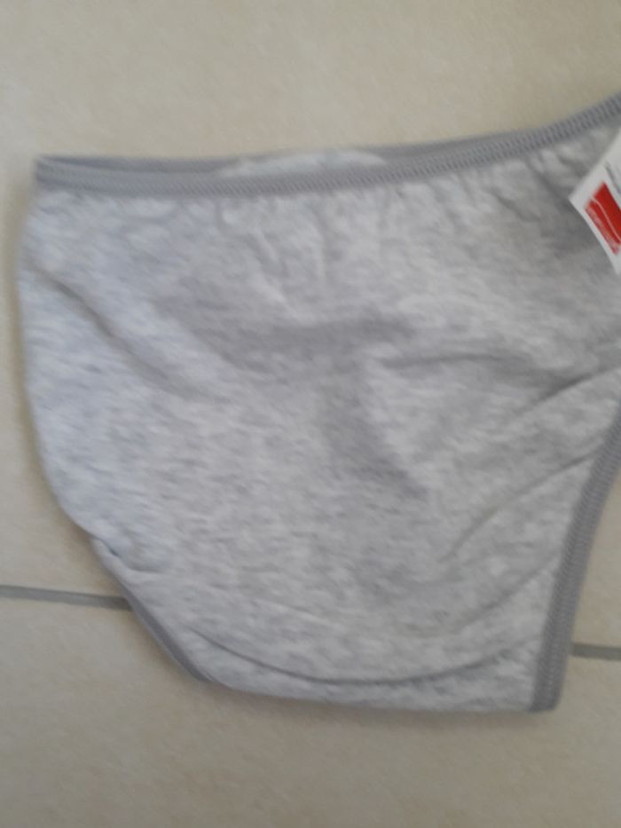 Lot 2 slips - 12 ans - photo numéro 9