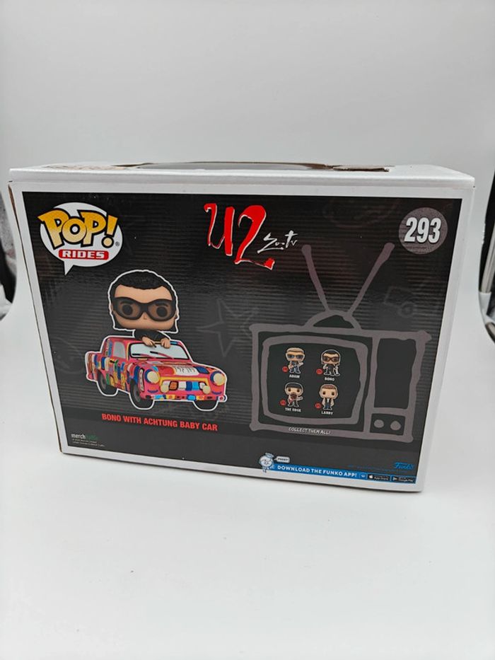 Pop 293 Bono with achtung baby car - photo numéro 3