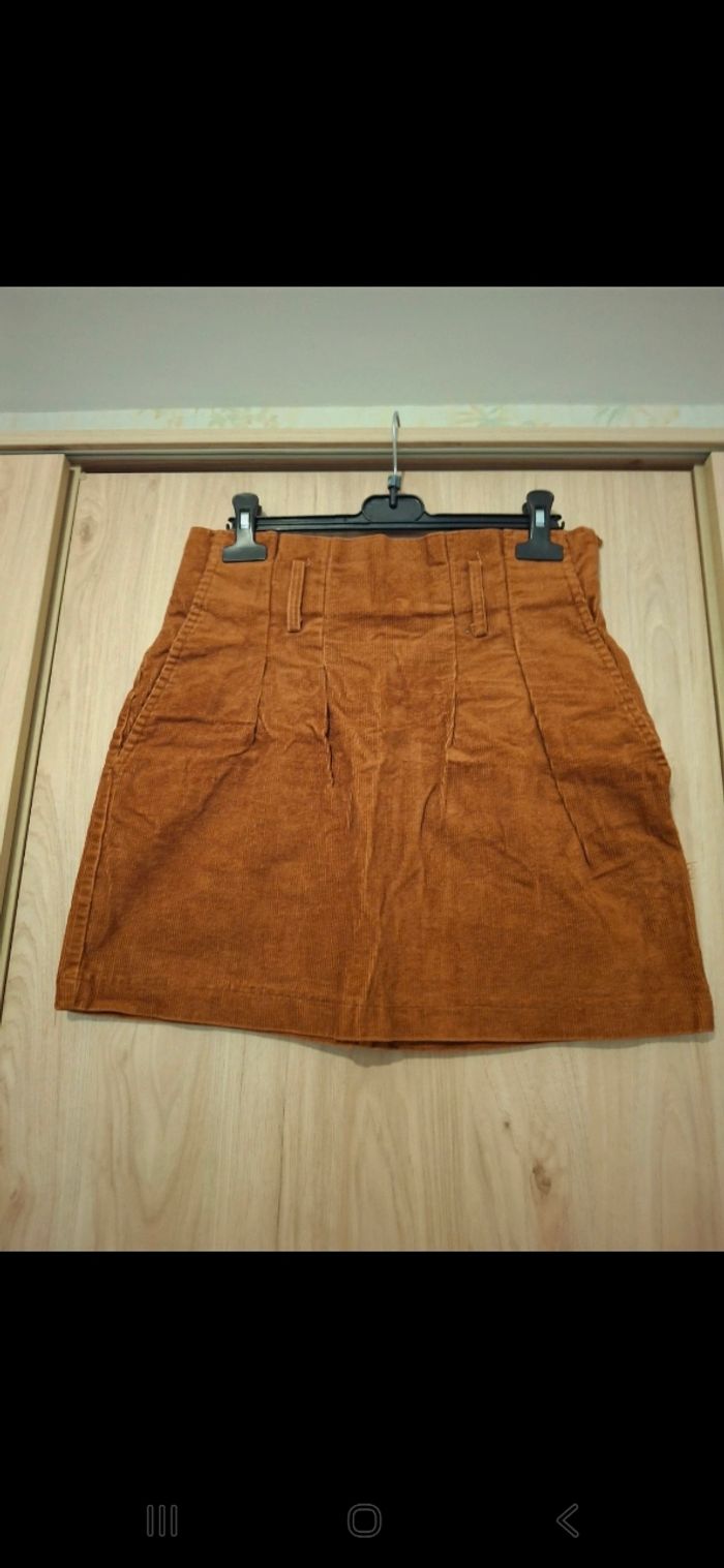 Jupe marron avec ceinture