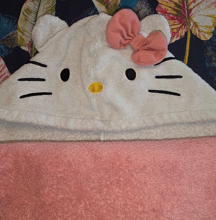 Cape de bain hello kitty 0-12 mois - photo numéro 4