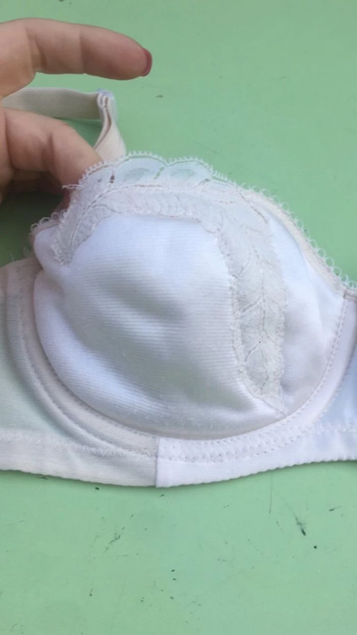 Soutien-gorge crème - photo numéro 2