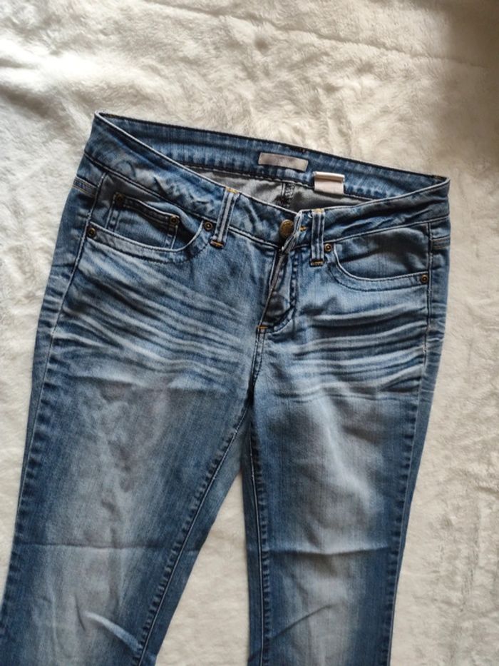 Jeans femme rétro vintage bleu ciel taille haute jambe large marque 3 suisse taille 38 - photo numéro 6