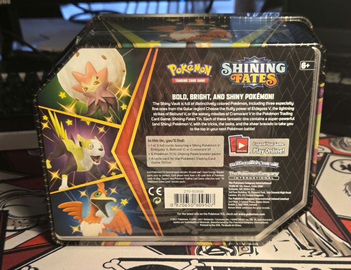 Tin Box Carte Pokémon Shining Fates - photo numéro 2