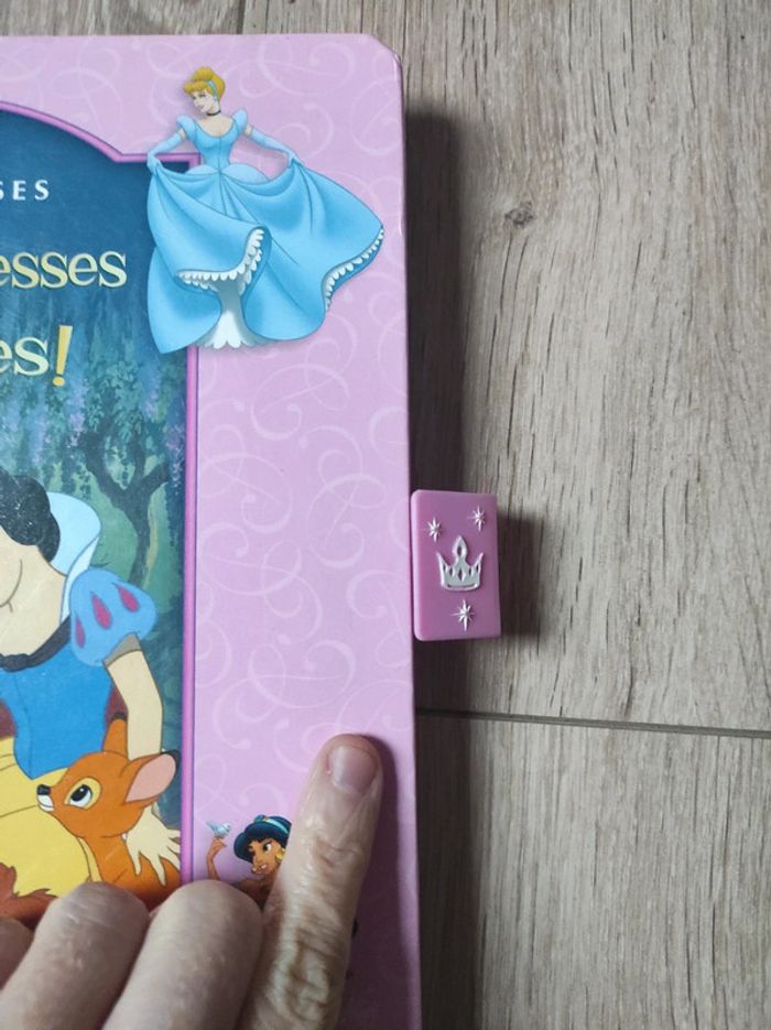 Livre mes 6 princesses préférées Disney - photo numéro 3