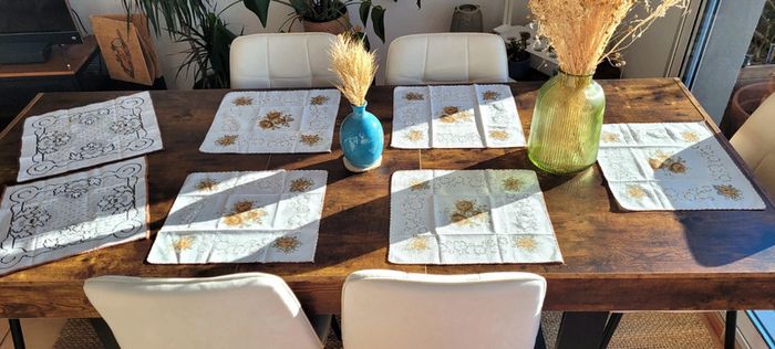 Ensemble de 7 napperons anciens Vintage dessous d'assiette fleuris - photo numéro 5