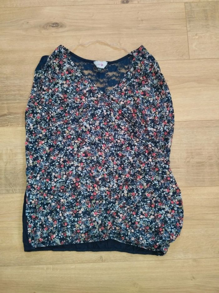 Haut fleurie taille 38/40