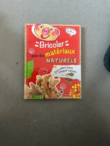 Bricoler avec des matériaux naturels