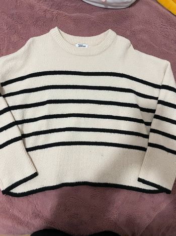 Pull à rayures beige crème et noir