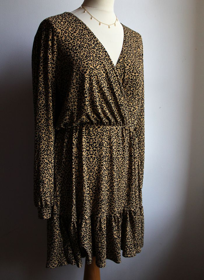 Robe léopard fluide Mango - photo numéro 2