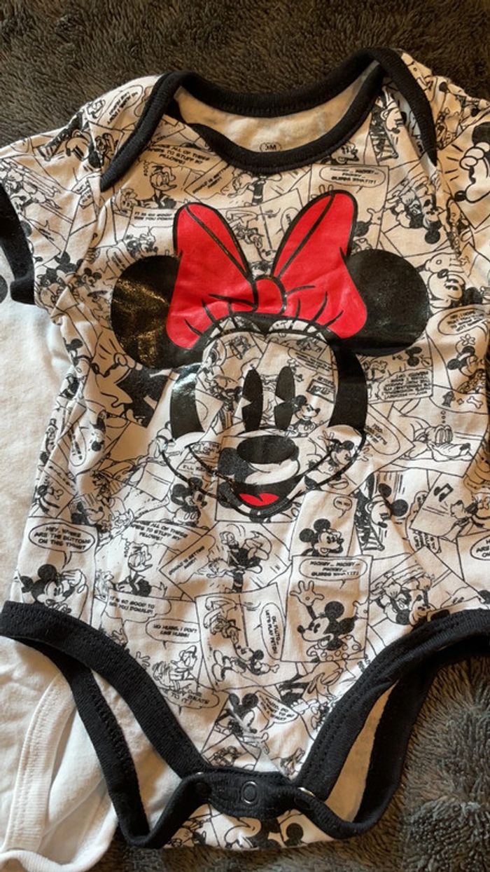 Bodies - photo numéro 2