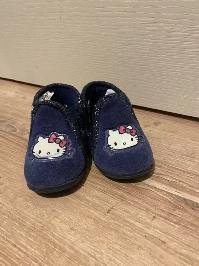 Chaussons hello kitty bébé fille - photo numéro 4