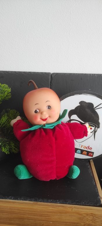 poupée peluche mundia pomme ancien rouge vert boule toufous Fraise Beige Vintage