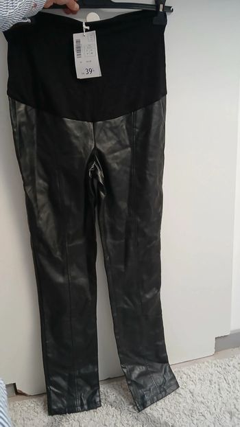 Pantalon cuir neuf grossesse