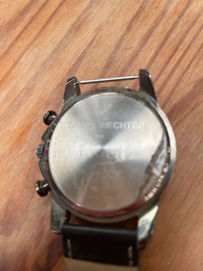 Montre Daniel hechter - photo numéro 2