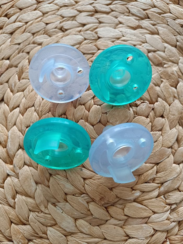 🌼 Lot Tétine avent - 0/6 mois 🌼 - photo numéro 2