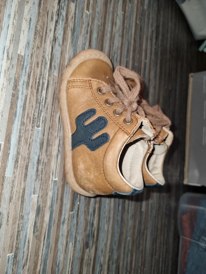 Chaussures bébé - photo numéro 4